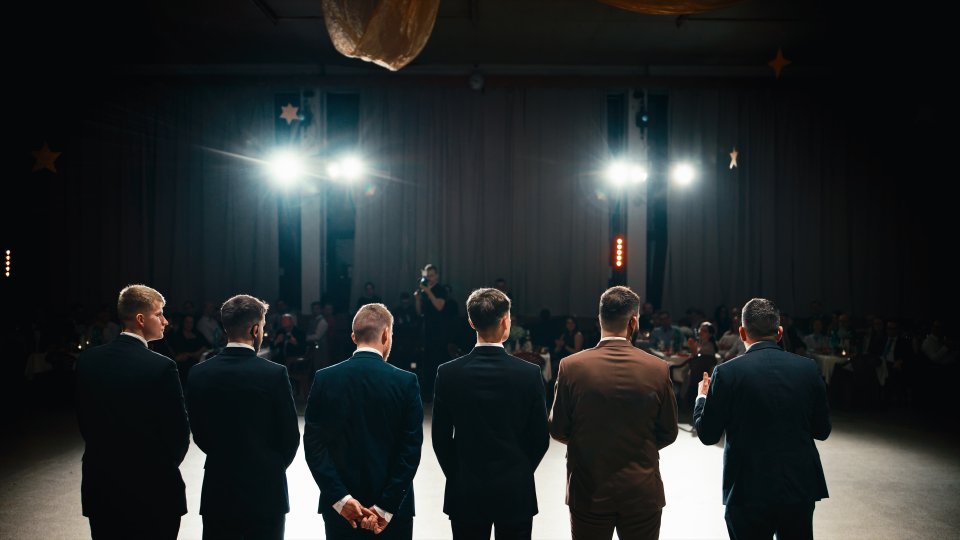 DSC08249.ARW - 02